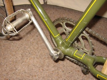 Transmission detail of the 1903 Tour de France bike. Note the wishbone chainstays and the inch-pitch chain.